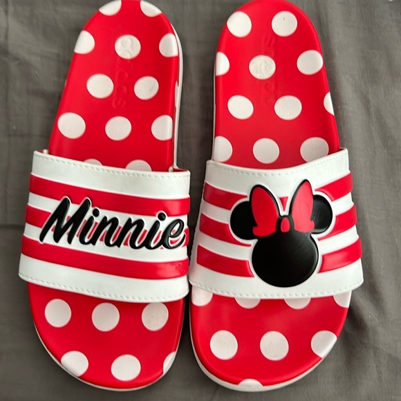 adidas Shoes - Final price Minnie Adidas slides